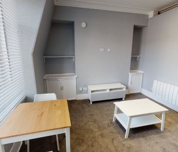 P1110: Elmbank Road, Old Aberdeen, Aberdeen - Photo 1