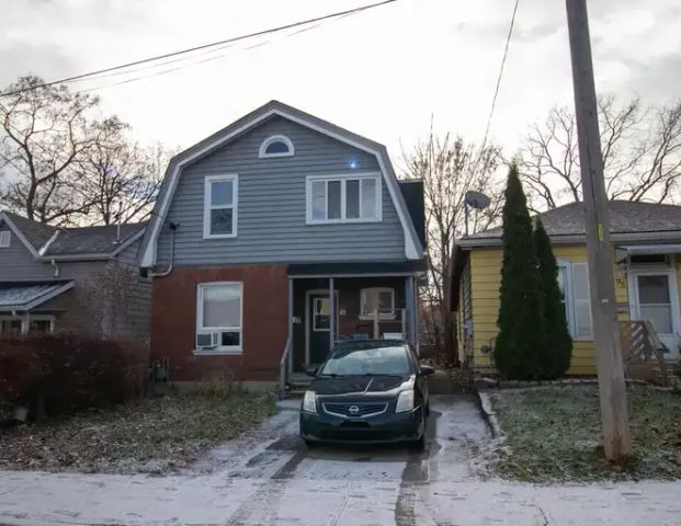 97 Victoria St | 97 Victoria St, Brantford - Photo 1