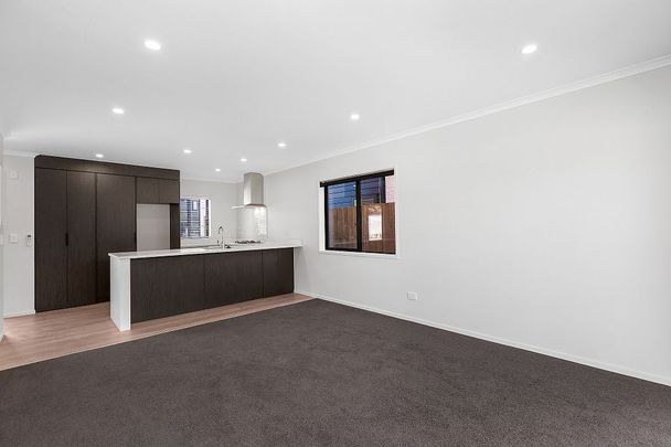 Modern Townhouse - Photo 1