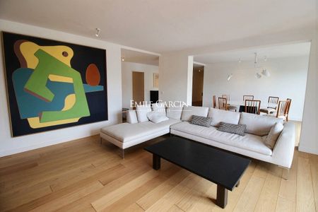 APPARTEMENT MEUBLÉ 3 CHAMBRES 150m² PARIS 8EME - AVENUE MONTAIGNE - Photo 5