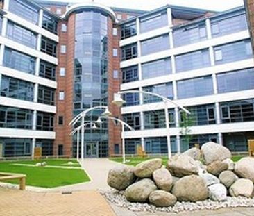 The Landmark, Brierley Hill, Dudley, DY5 1LZ - Photo 2