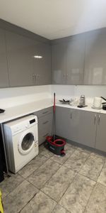 High Street, Surrey, TW19 - Photo 3