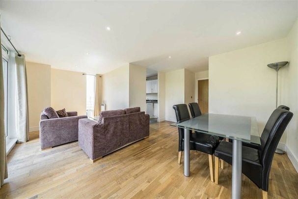 Wharf Lane, Wappng, E14 - Photo 1