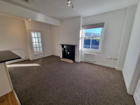 2 bedroom apartment to rent - Photo 3