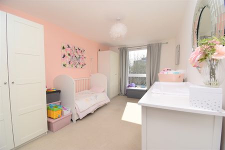 Watson Heights, Chelmsford, Essex, CM1 1AG - Photo 3