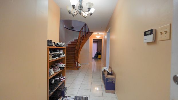 For Lease - 16 Duggan Drive, Brampton, Ontario - Photo 1
