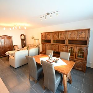Appartement te huur in Sint-Kruis voor € 890 met 2 slaapkamers - Photo 2