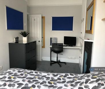 6 bedroom terraced house to rent - Photo 2