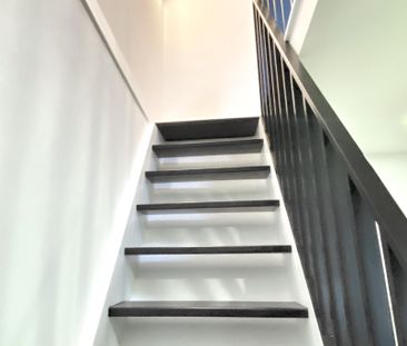 Apartamento T1 Duplex todo renovado para arrendar mobilado em Lisbo... - Photo 5