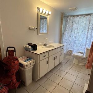 APPARTEMENT SEMI-SOUS SOL À LOUER - Photo 3