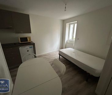 Location Appartement 1 pièce 15m² LAVAL 53000 - Photo 2