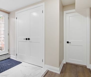 For Lease - 30 Malvern Court, Brampton, Ontario - Photo 2