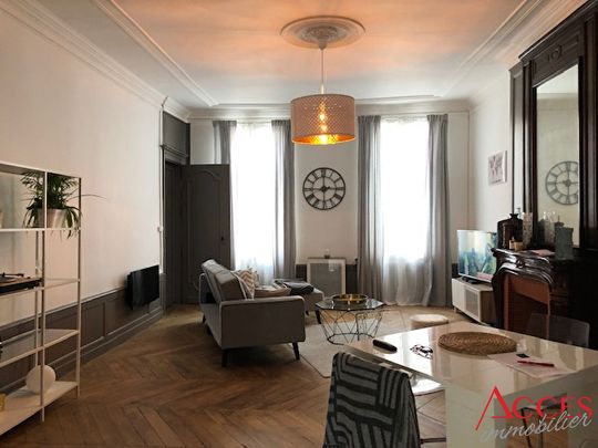 Location Appartement 3 pièces 116m² - Photo 1