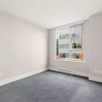 Quiet & bright Unfurnished 2Bdm northwest corner unit in modern CAMBIE - Photo 4