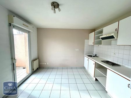 Location Appartement 1 pièce 22m² BOURG EN BRESSE 01000 - Photo 2