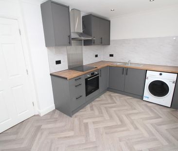 3 bedroom townhouse to rent - Photo 6