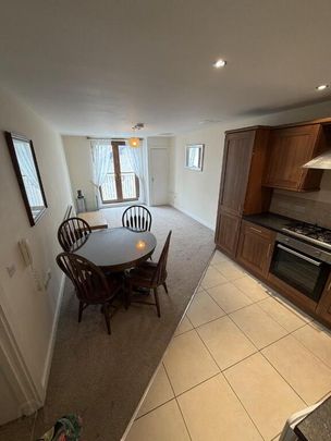 3 Park View, 147-153 Kingsway, Dunmurry, Belfast, BT17 9RD - Photo 1