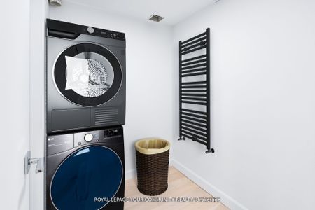 For Lease - 10 Queens Quay Unit# 2402, Toronto, Ontario - Photo 3