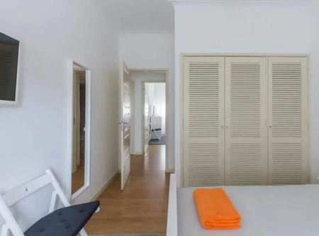 Avenida da República, Matosinhos, Aveiro 4450-237 - Photo 3