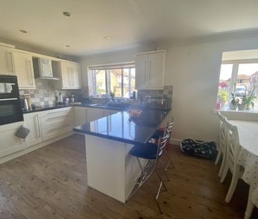 Riverfield Drive, Bedford, MK41 - Photo 3