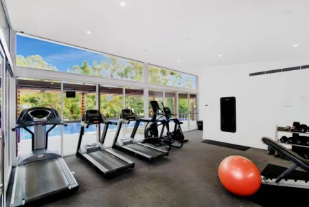 511/2 Saunders Close,Macquarie Park,New South Wales 2113, Sydney - Photo 2