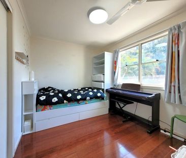 PERFECT LOW MAINTENANCE 3BEDS+1MUILTI PURPOSE ROOM WITH LARGE COURT... - Photo 6