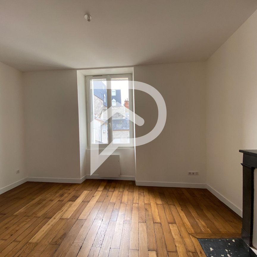 À BOURGES À louer Appartement 3 pièces 70.26 m2 Loyer 835,00 €/mois charges comprises * - Photo 1