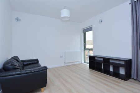 3 Porters Annex, Apsley Street, BELFAST, BT7 1BL - Photo 2