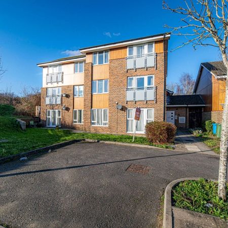 Whiting Crescent, Faversham, ME13 7WB, Kent - Photo 4