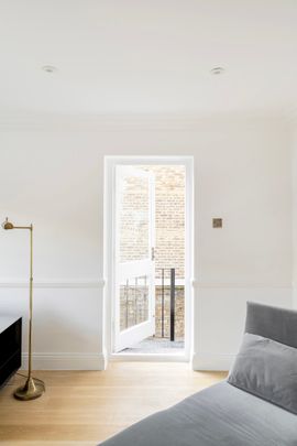 Queen’s Gate Gardens - Photo 1