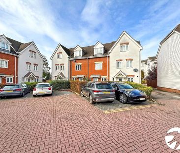 3 bedroom terraced house to rent - Photo 5