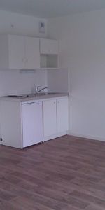 Location Appartement 2 pièces 41m² LA CHAPELLE SUR ERDRE 44240 - Photo 3