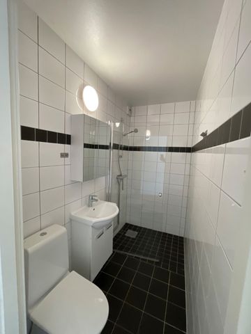 Rönnebergsgatan 18, Öster - Photo 3