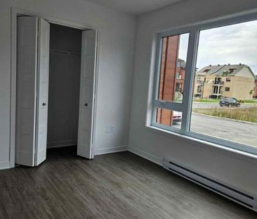 1 CH - 1 SDB - Laval - $1,600 /mo - Photo 2