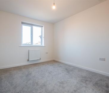 3 Bedroom House To Rent - Photo 3