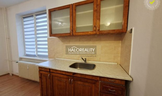 HALO reality - Prenájom, garsónka Spišská Nová Ves, Staré Mesto, Slovenská - EXKLUZÍVNE HALO REALITY - Fotografia 1