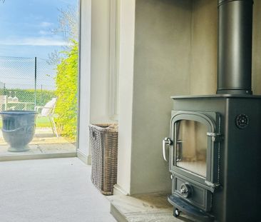 North Lane - Photo 1