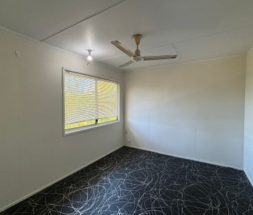 Private Oasis in Dysart. - Photo 1