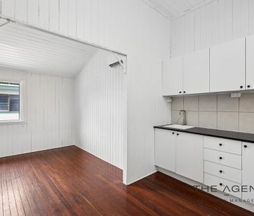 Amazing Single Dwelling Opportunity - Photo 1