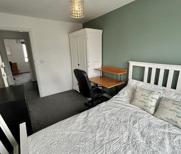 6 Bed Terraced House, Great Copsie Way, BS16 - Photo 6