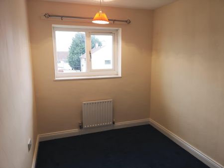 Kirkwall Crescent, Thurnby Lodge, LE5 - Photo 5