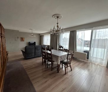 Appartement met 3 slaapkamers in het centrum - Photo 1