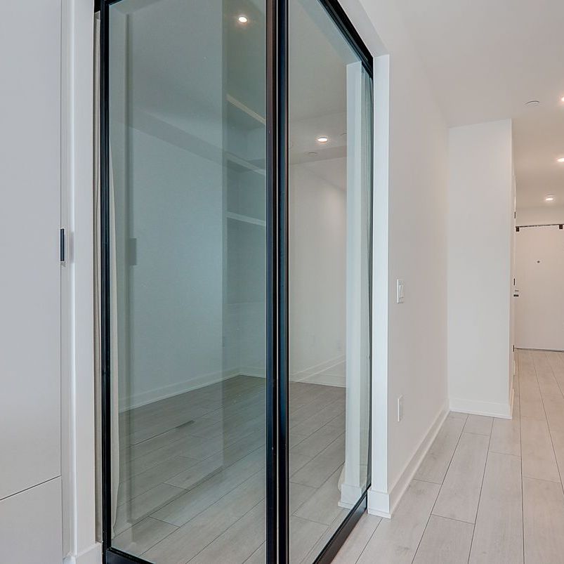 For Lease - 55 Charles Street Unit# 3105, Toronto, Ontario - Photo 1