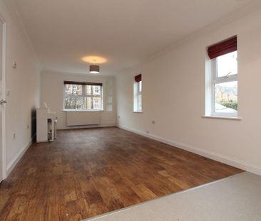 2 bedroom apartment to rent - Photo 2