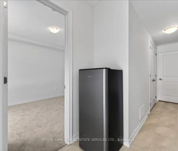 5946 Saigon Street #Main - Photo 6