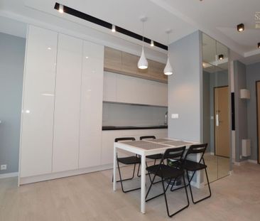 Warszawski, Warszawa, Wilanów, Sarmacka - Zdjęcie 3