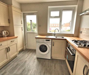 2 bedroom terraced house to rent - Photo 6