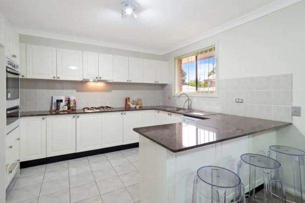 Modern Comfort in a Prime Denistone Location - Photo 1