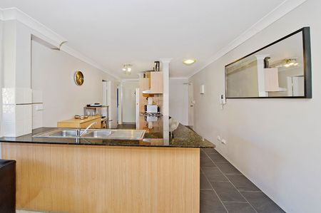11/3-5 Kensington Road, Kensington NSW 2033 - Apartment For Rent | Domain - Photo 2