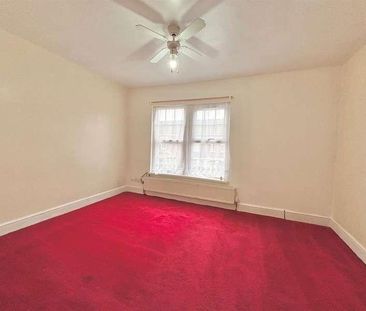 Hawkins Road, Bedford, MK42 - Photo 3